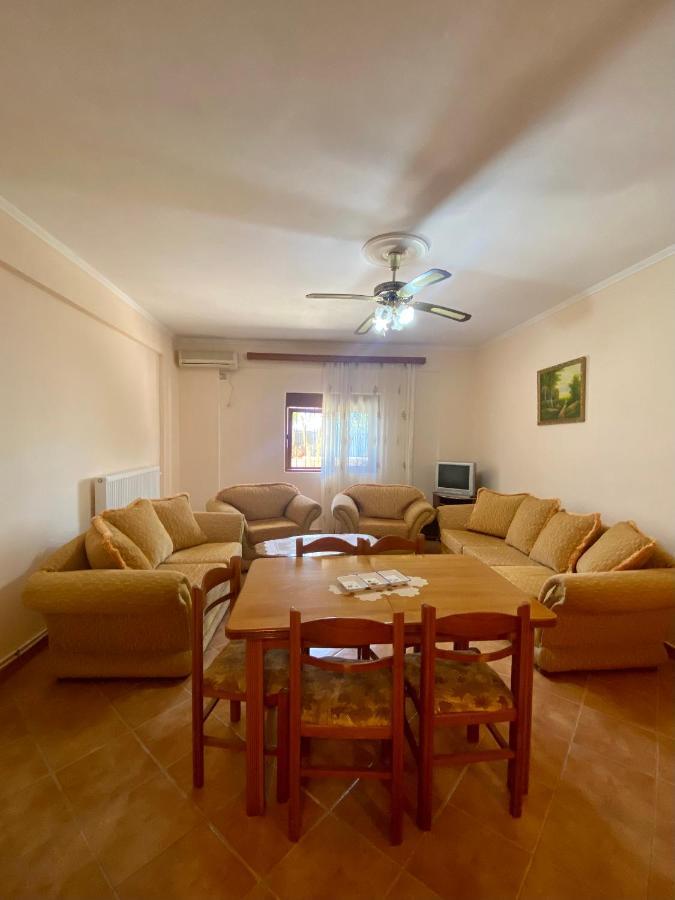 Family Apartments Саранда Экстерьер фото