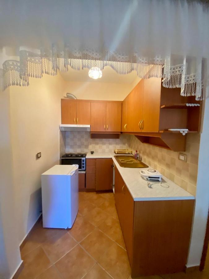 Family Apartments Саранда Экстерьер фото