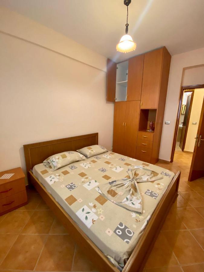 Family Apartments Саранда Экстерьер фото