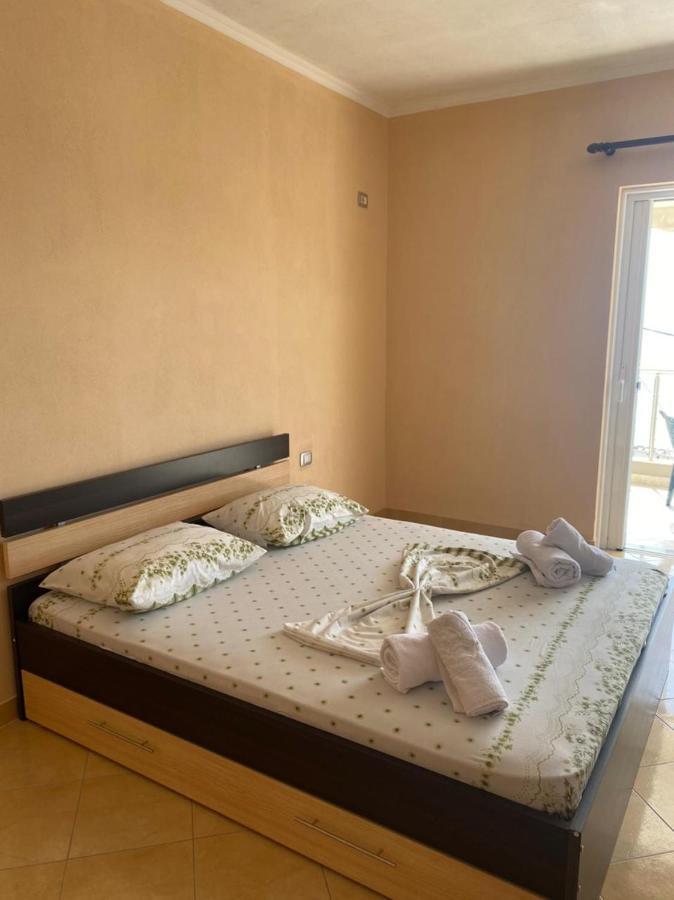 Family Apartments Саранда Экстерьер фото